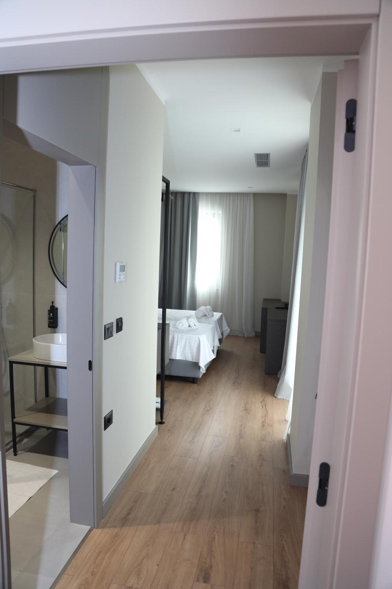 Kruja Luxury Suites エクステリア 写真