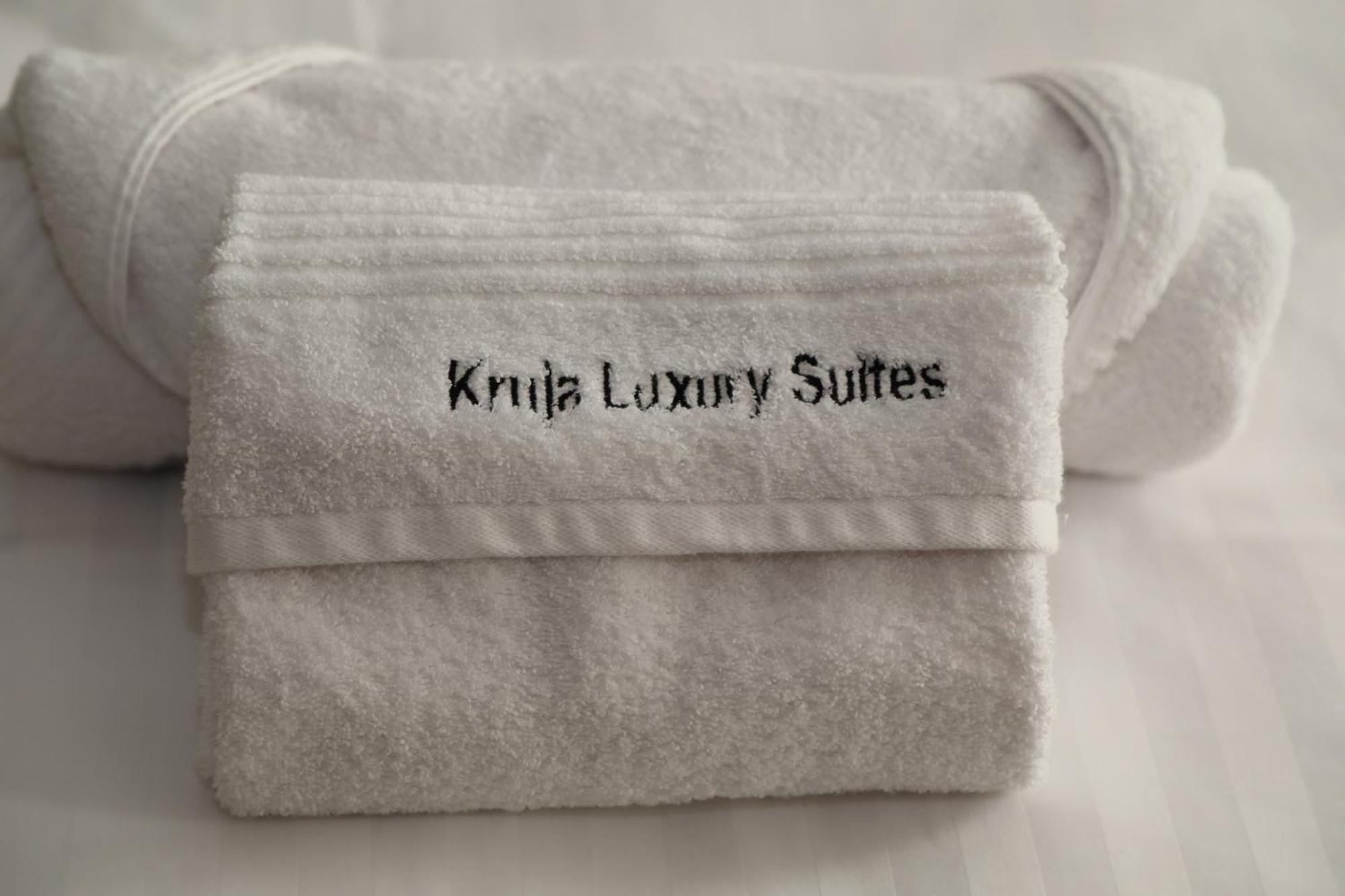 Kruja Luxury Suites エクステリア 写真